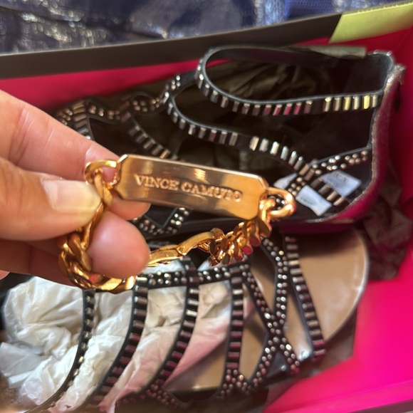 Vince Camuto sandals VC-Emera black steel snake sandals (free VC bracelet) - Picture 10 of 11